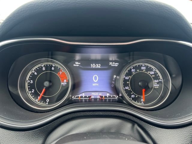 Used 2019 Jeep Cherokee Limited image 24