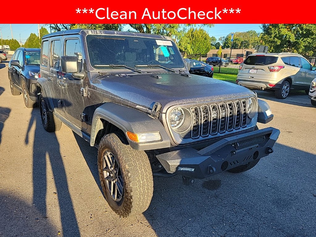 Used 2026 Jeep Wrangler Unlimited Sport AWD/4WD image 3