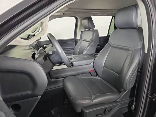Certified 2025 Ford Expedition Max Active AWD/4WD image 24