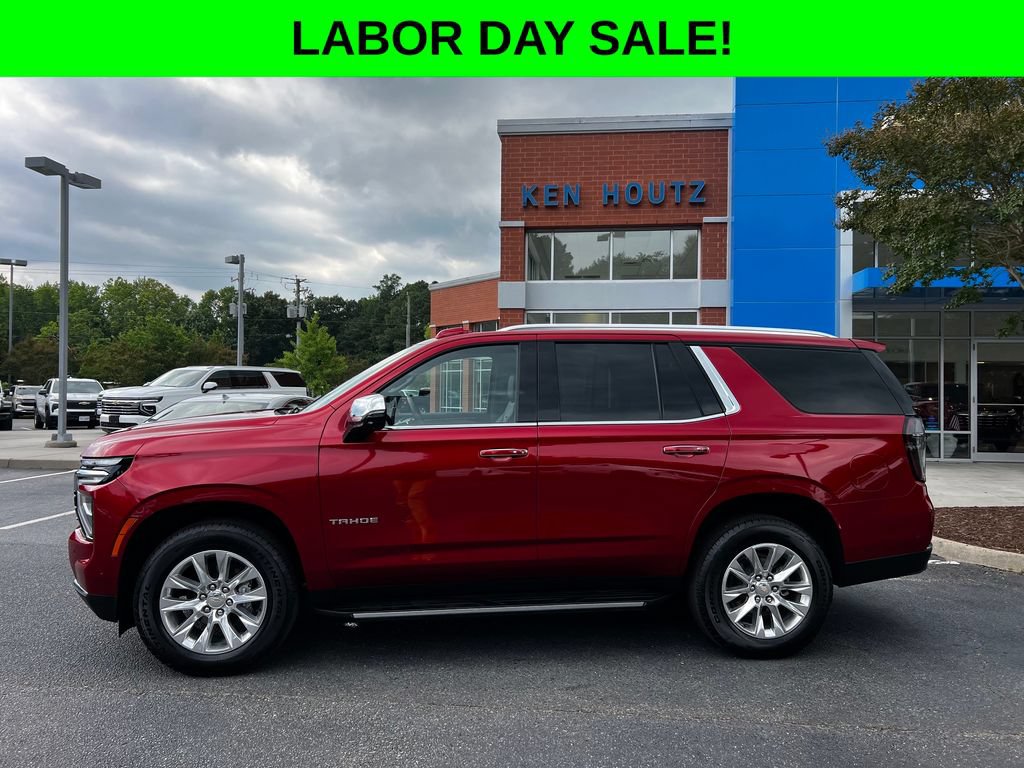 Used 2025 Chevrolet Tahoe Premier AWD/4WD image 4