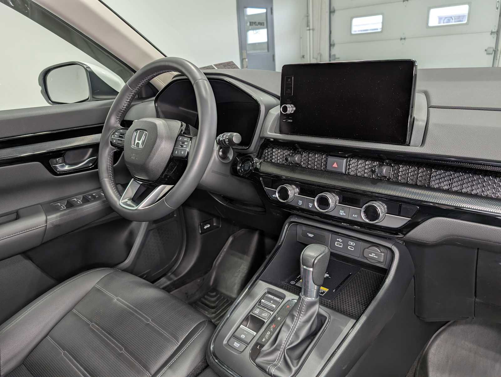 Used 2024 Honda CR-V EX-L image 42