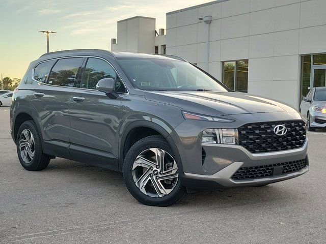 Used 2023 Hyundai Santa Fe SEL image 2
