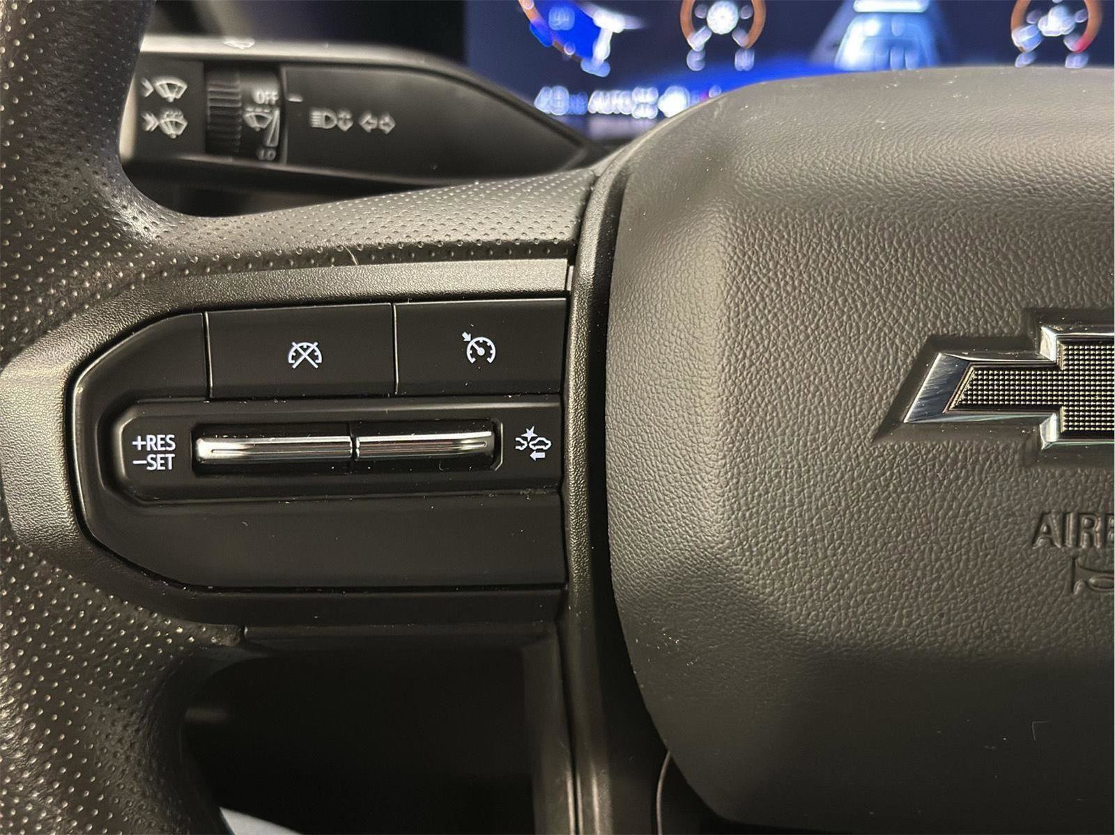 Certified 2024 Chevrolet Colorado Trail Boss w/ LPO, Dark Essentials Package image 14