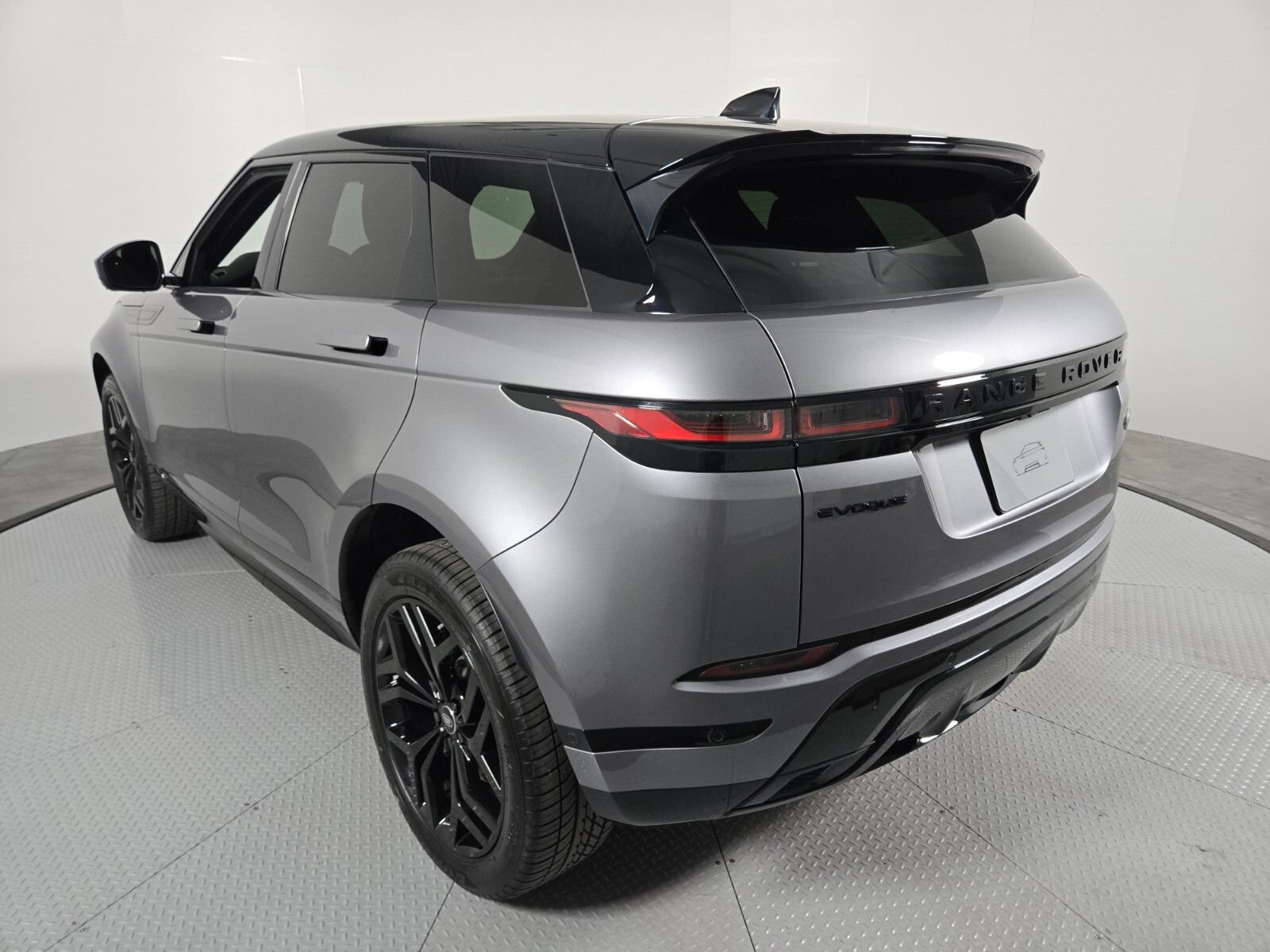 Used 2021 Land Rover Range Rover Evoque R-Dynamic SE AWD/4WD image 7