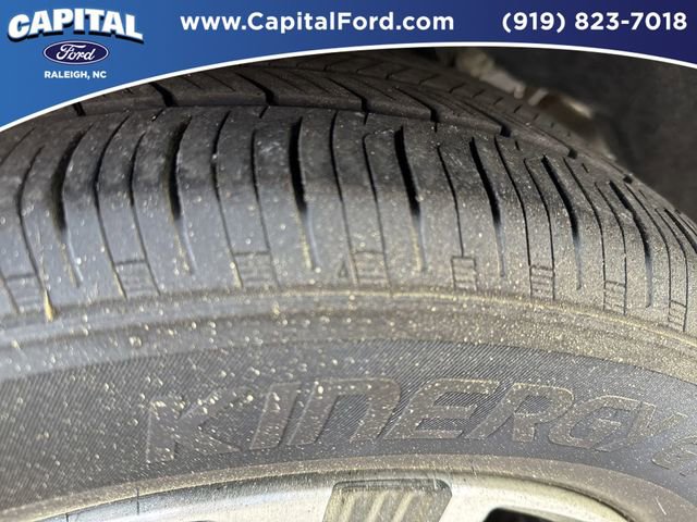 Used 2025 Nissan Sentra SV image 14