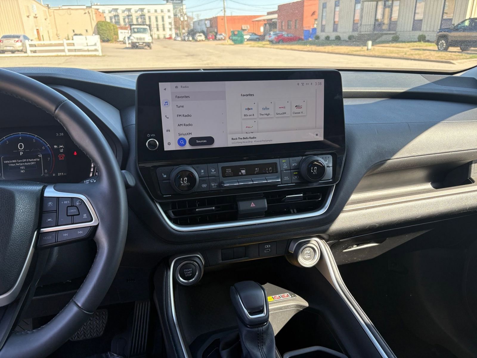 Used 2025 Toyota Grand Highlander FWD image 17