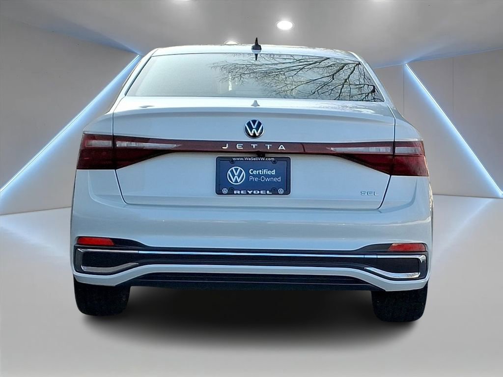 Certified 2025 Volkswagen Jetta SEL image 6