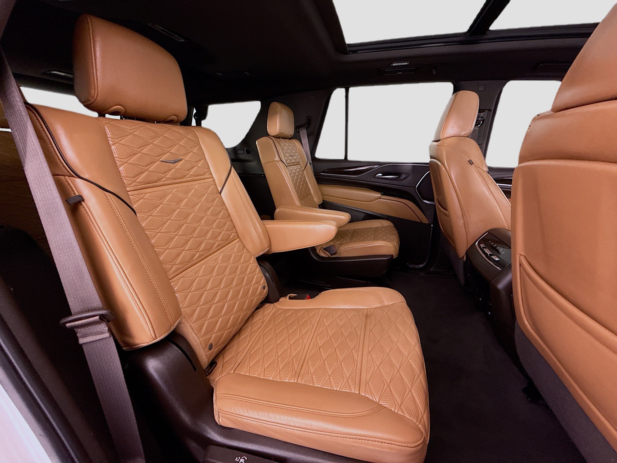 Used 2022 Cadillac Escalade Sport w/ Touring Package AWD/4WD image 31
