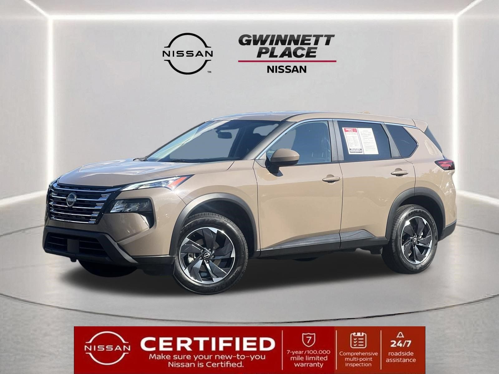 Certified 2025 Nissan Rogue SV FWD image 1