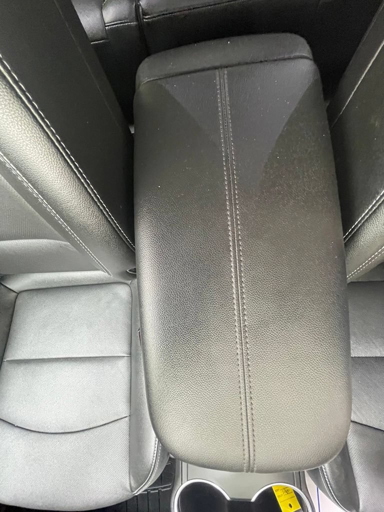 Used 2024 GMC Terrain SLT AWD/4WD image 21
