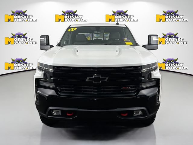 Used 2021 Chevrolet Silverado 1500 LT Trail Boss w/ Convenience Package II AWD/4WD image 2
