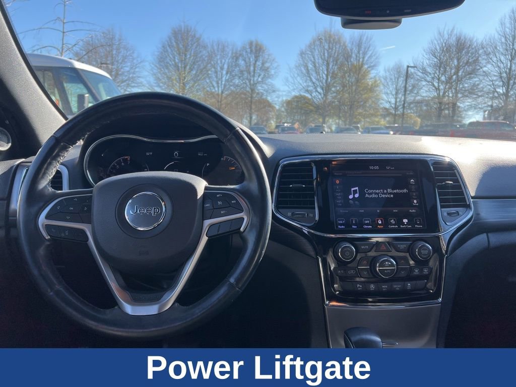 Used 2019 Jeep Grand Cherokee Altitude RWD image 16