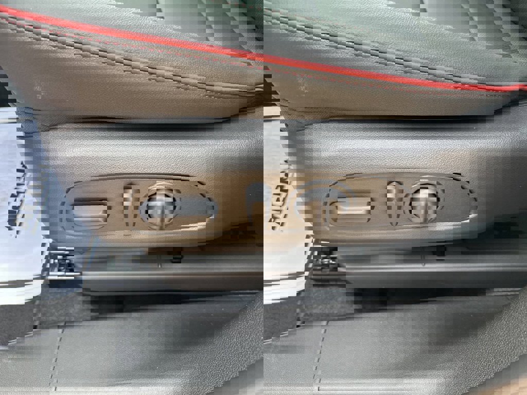 New 2026 Chevrolet TrailBlazer RS w/ Convenience Package image 19