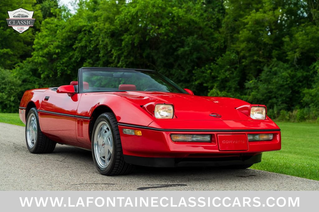 Used 1988 Chevrolet Corvette Convertible RWD image 62