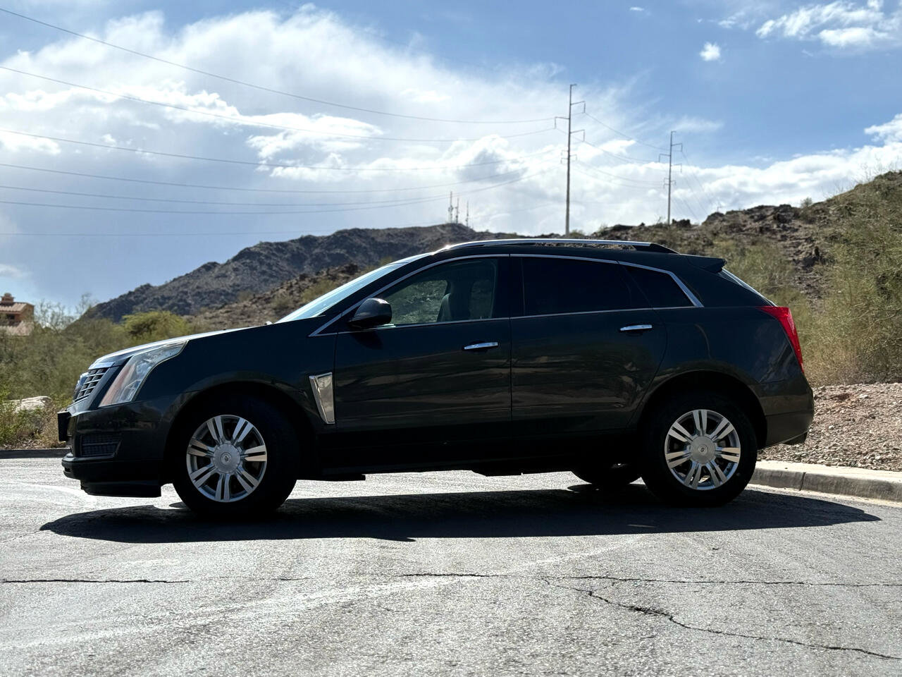 Used 2016 Cadillac SRX Luxury image 5