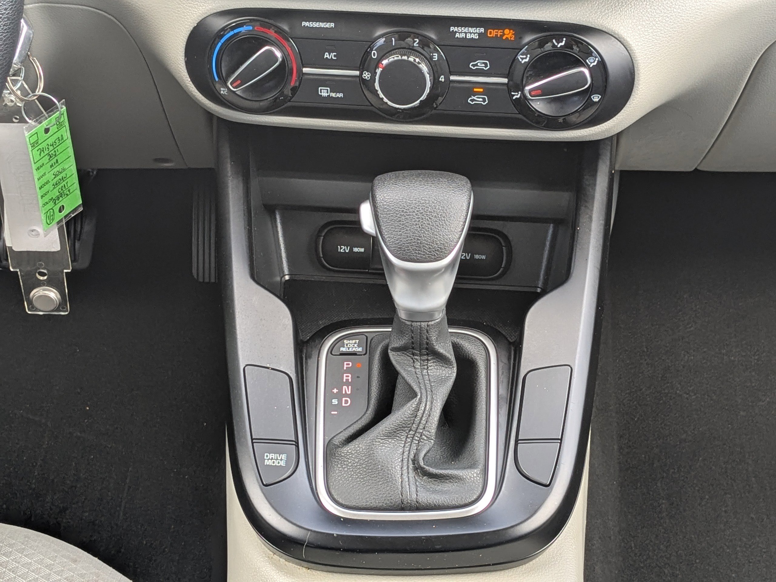 Used 2021 Kia Soul LX image 21