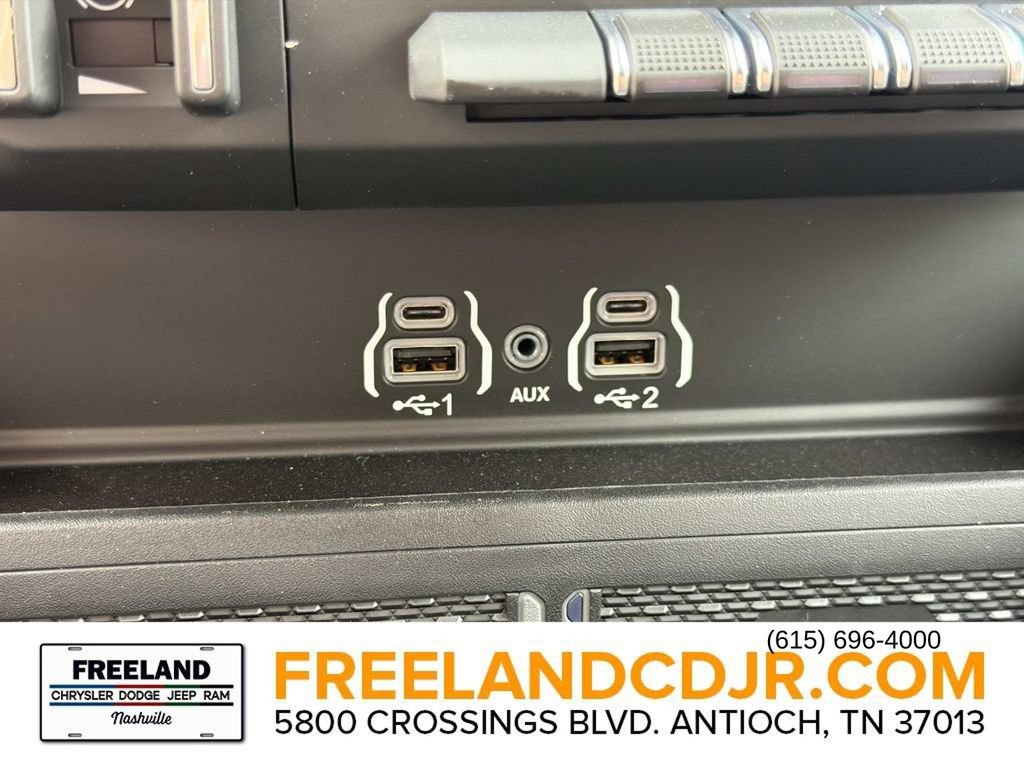 New 2026 RAM 2500 Laramie AWD/4WD image 31