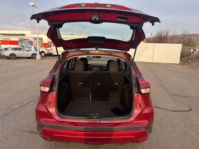 Certified 2023 Nissan Kicks SV image 11
