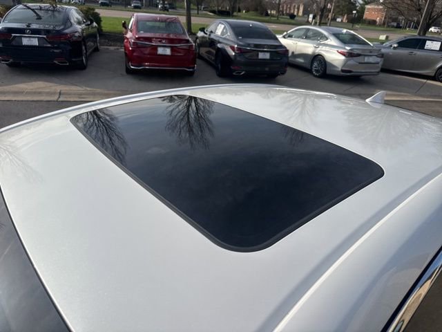 Used 2021 Lexus LS 500 w/ Interior Upgrade Package image 11