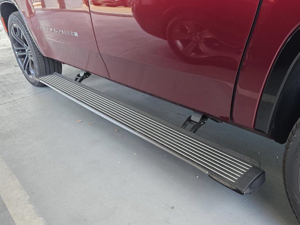 New 2026 Jeep Grand Wagoneer L Summit AWD/4WD image 49