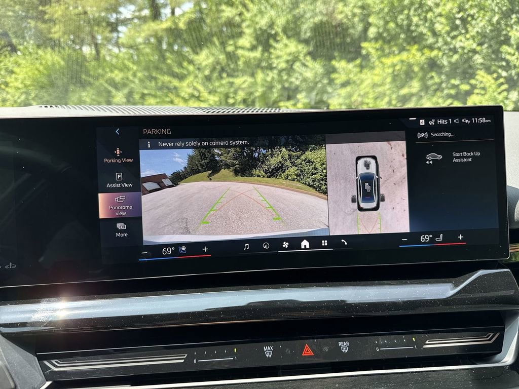 Used 2026 BMW 530i xDrive w/ Premium Package image 20