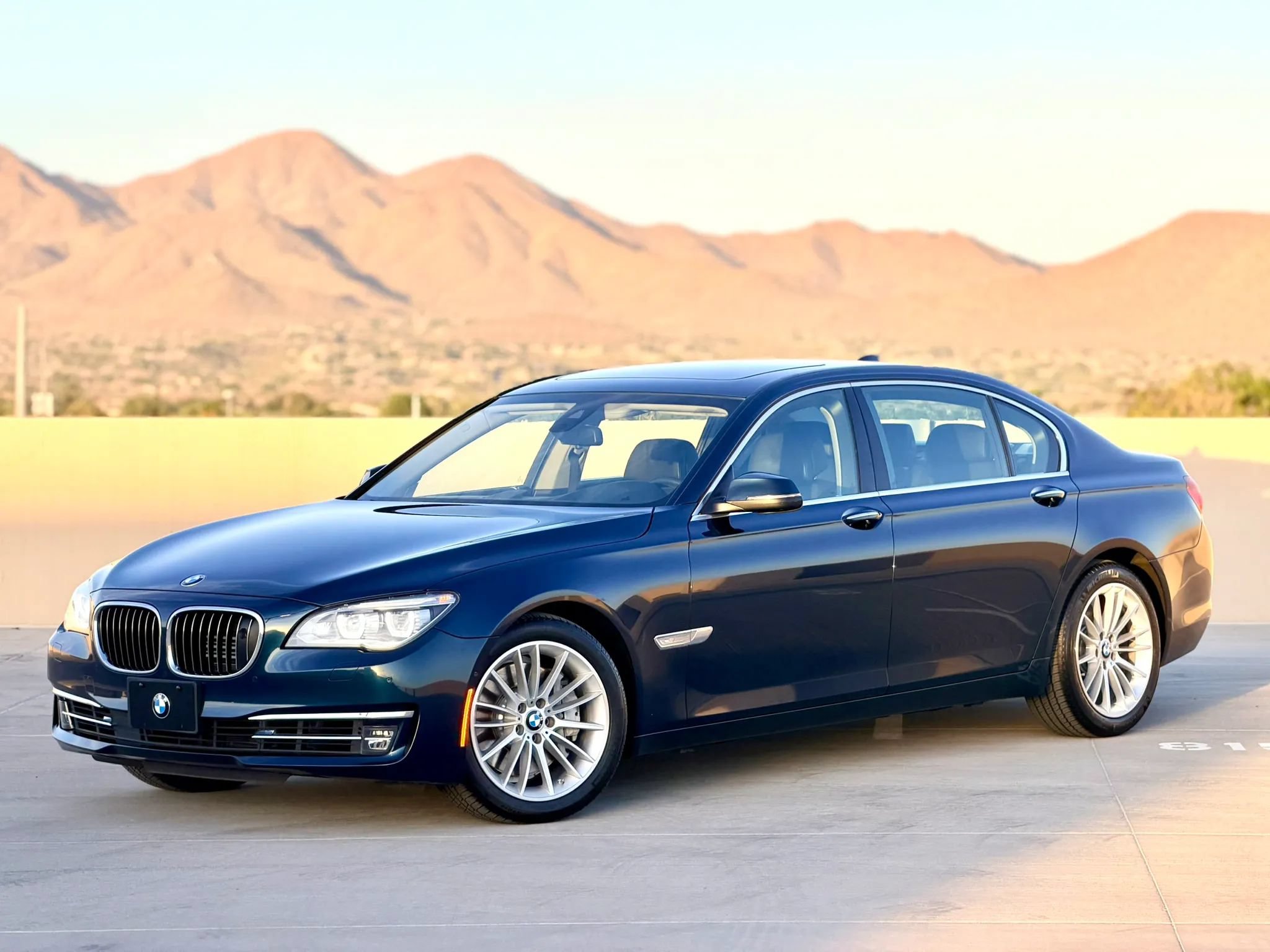 Used 2014 BMW 750Li RWD image 6