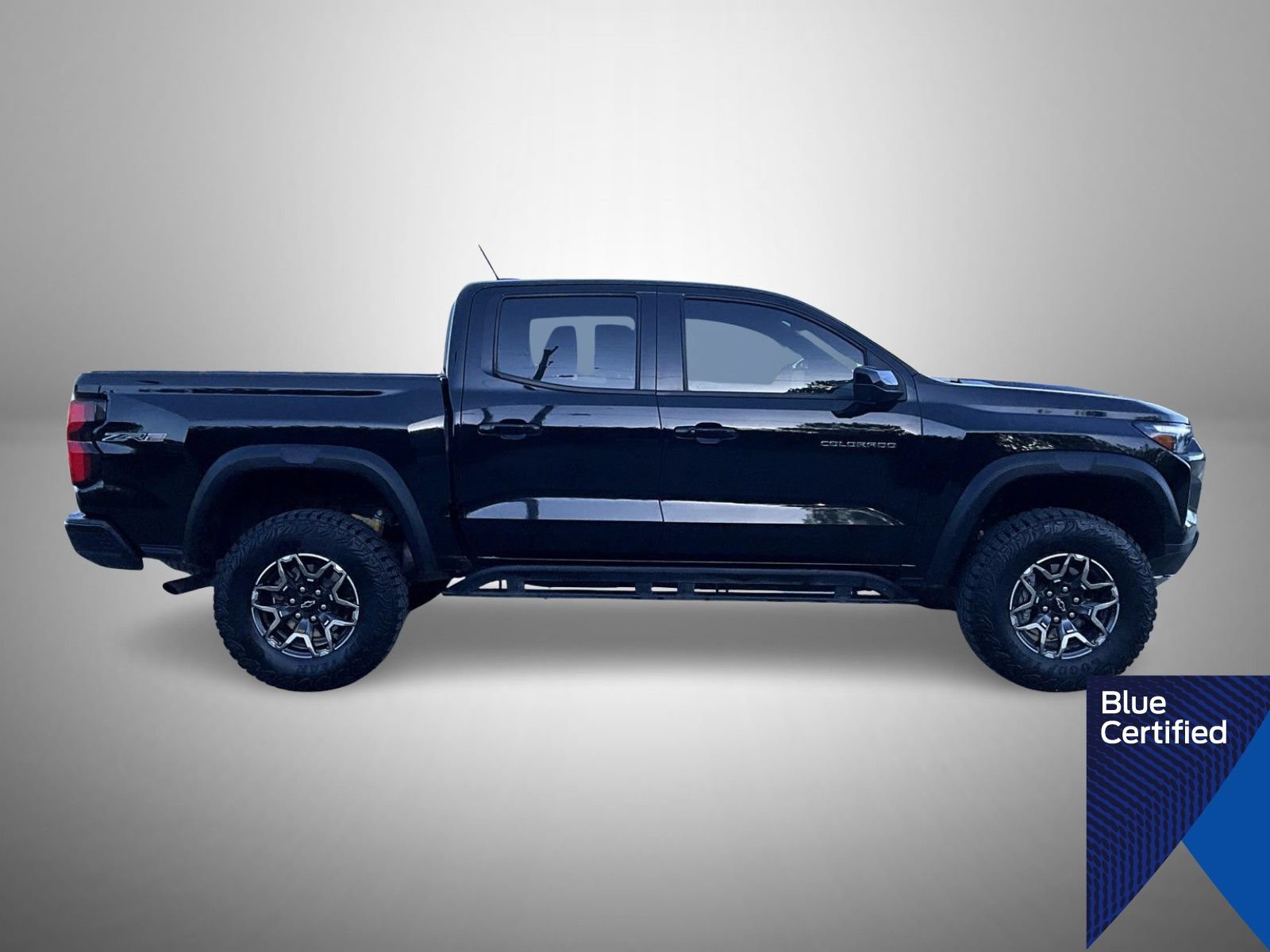 Used 2024 Chevrolet Colorado ZR2 w/ Technology Package AWD/4WD image 4