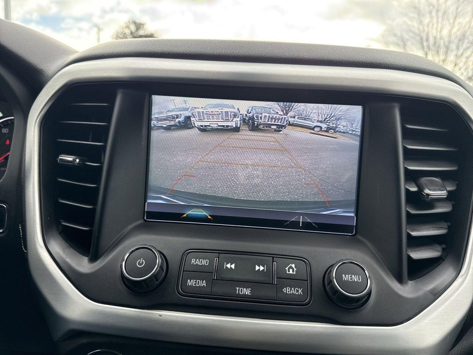 Used 2019 GMC Acadia SLT image 17