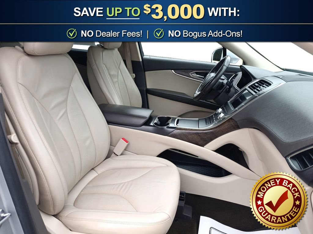 Used 2019 Lincoln Nautilus Select image 21