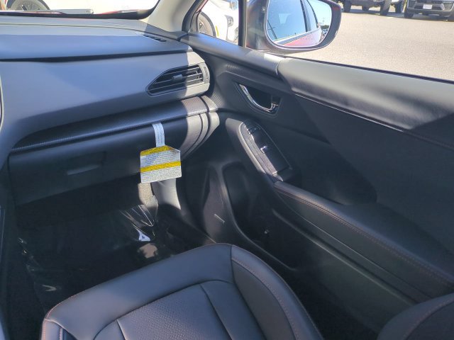 Used 2025 Subaru Crosstrek 2.5i Limited w/ Crosstrek Mirror Package AWD/4WD image 17