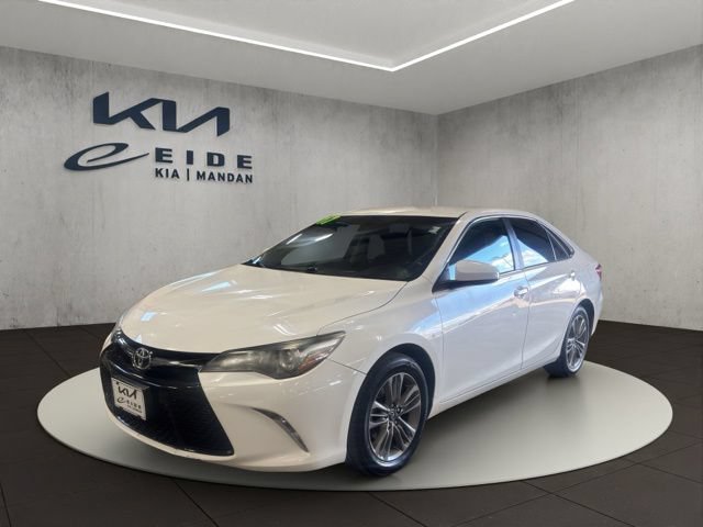 Used 2017 Toyota Camry SE FWD image 5