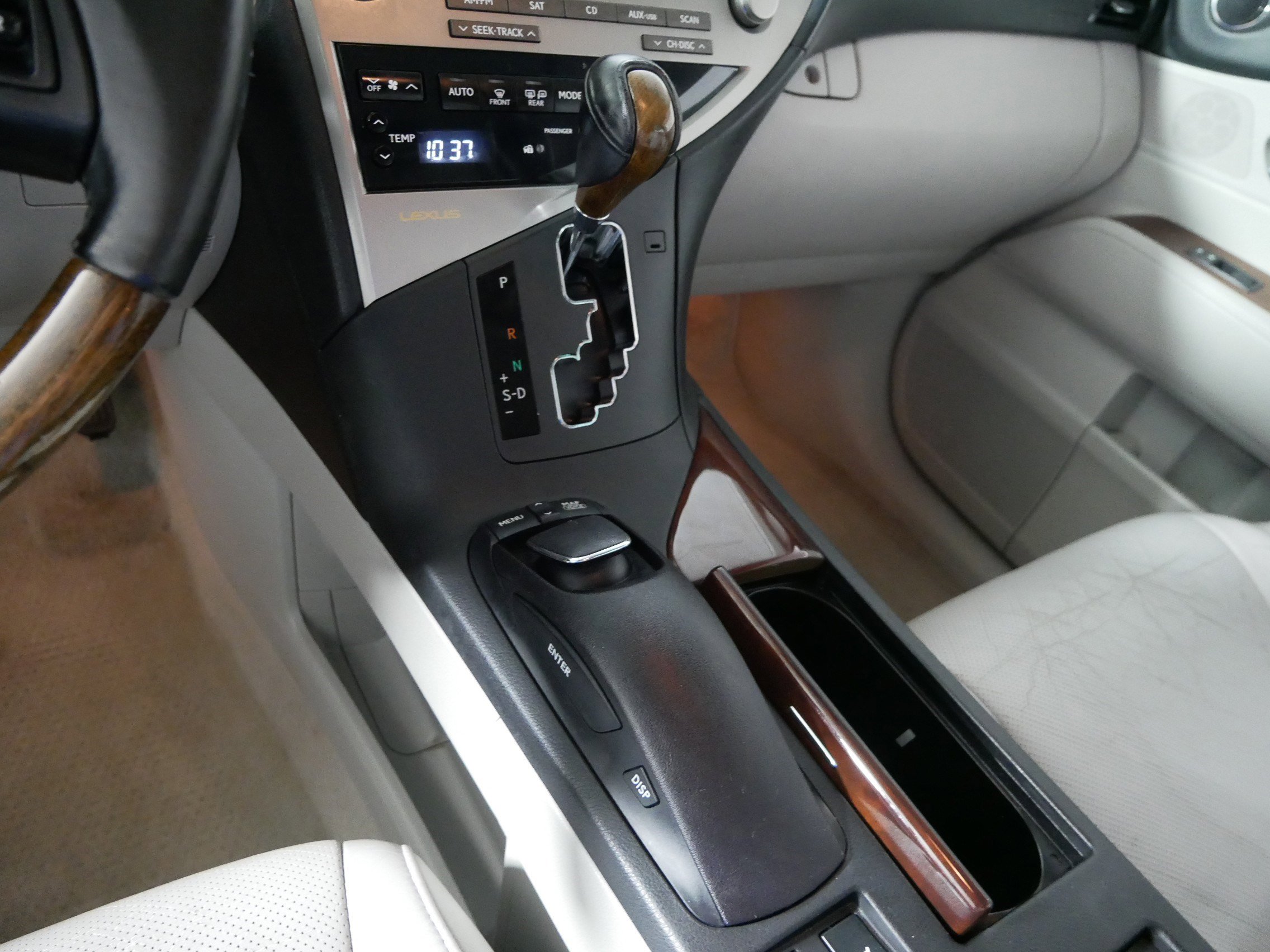Used 2011 Lexus RX 350 AWD w/ Premium Pkg image 24