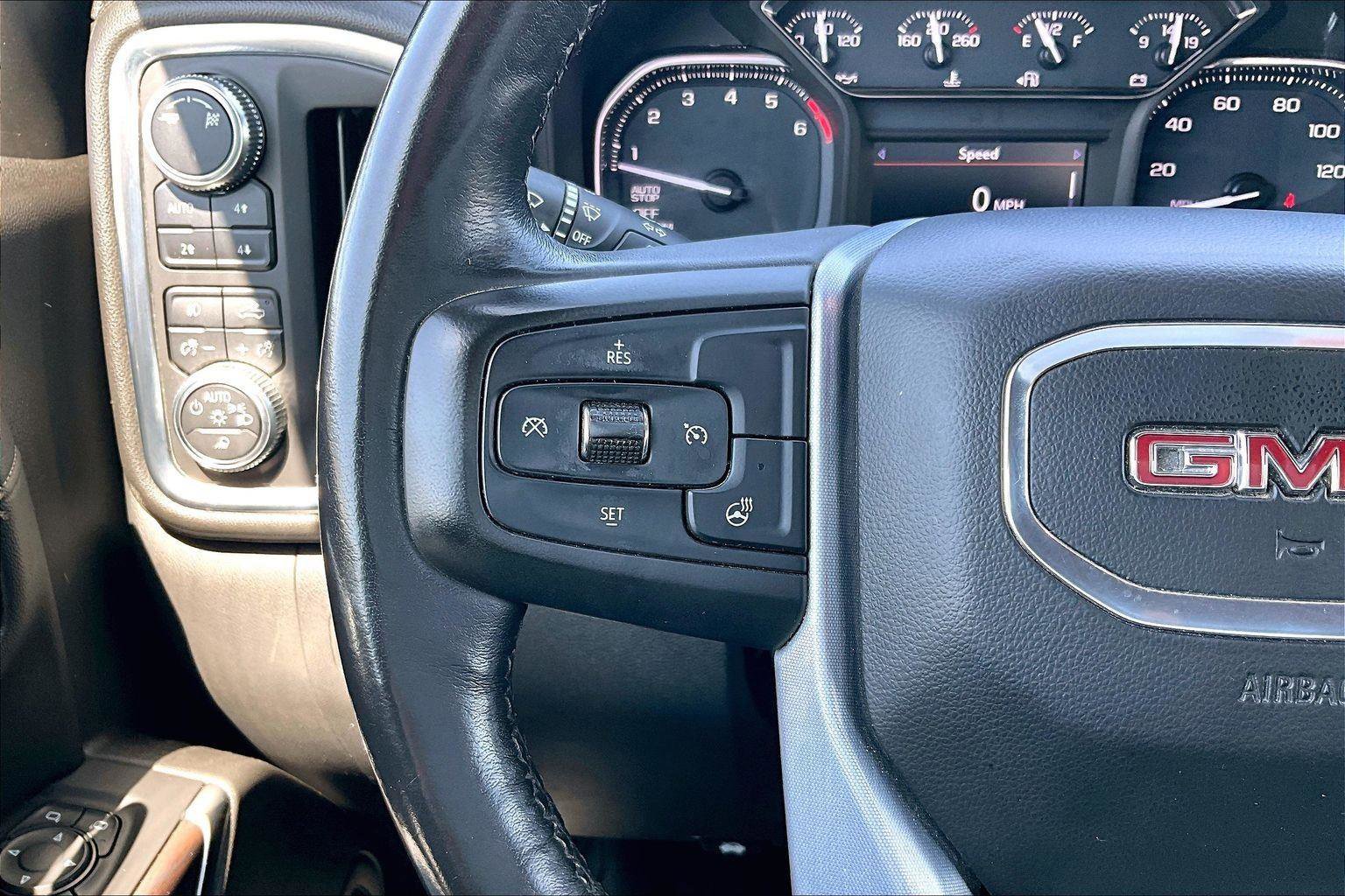 Used 2019 GMC Sierra 1500 SLT w/ SLT Premium Package AWD/4WD image 19