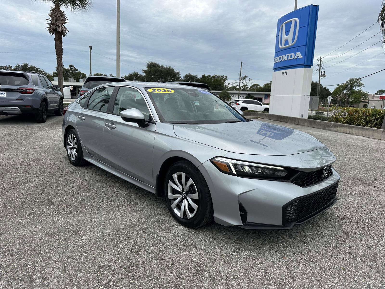 Used 2025 Honda Civic LX image 6