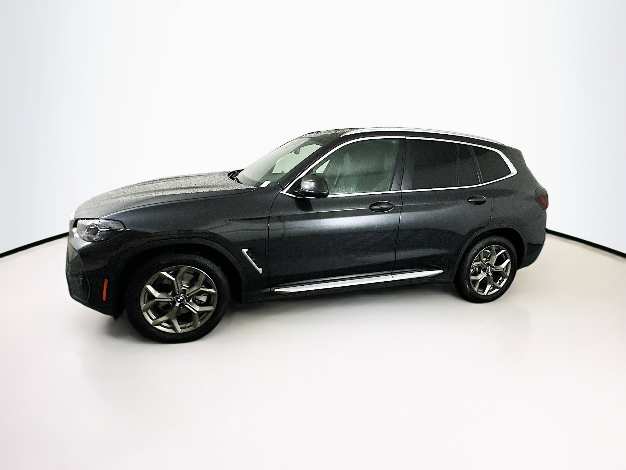 Used 2022 BMW X3 sDrive30i w/ Convenience Package image 4