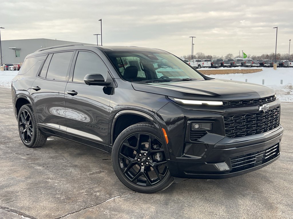 Used 2024 Chevrolet Traverse RS AWD/4WD image 5