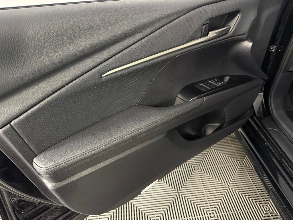 Used 2026 Toyota Camry XSE FWD image 23