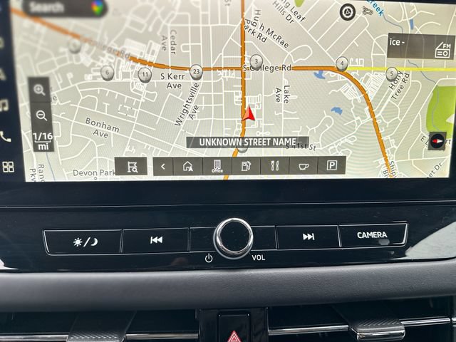 Used 2025 Mitsubishi Outlander ES FWD image 19