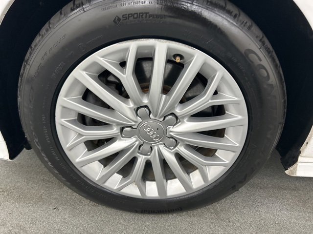 Used 2016 Audi A3 e-tron Premium w/ Audi MMI Navigation Plus image 26