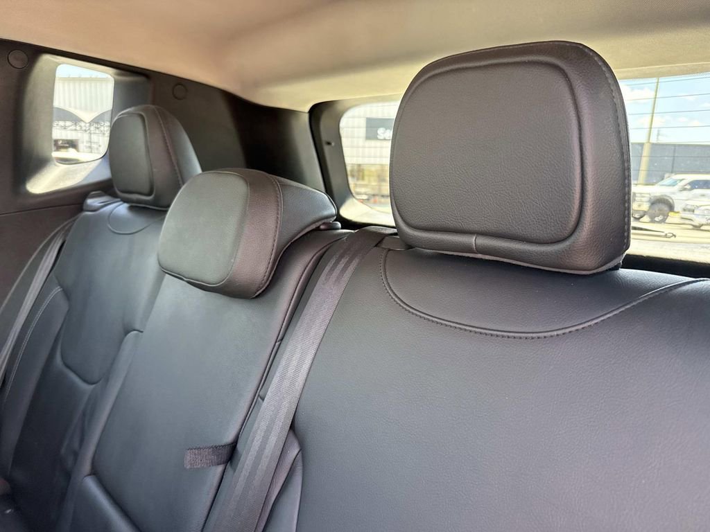 Used 2021 Jeep Renegade Limited AWD/4WD image 13