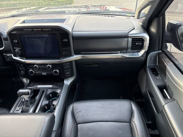 Used 2021 Ford F150 Lariat w/ Equipment Group 501A Mid image 21