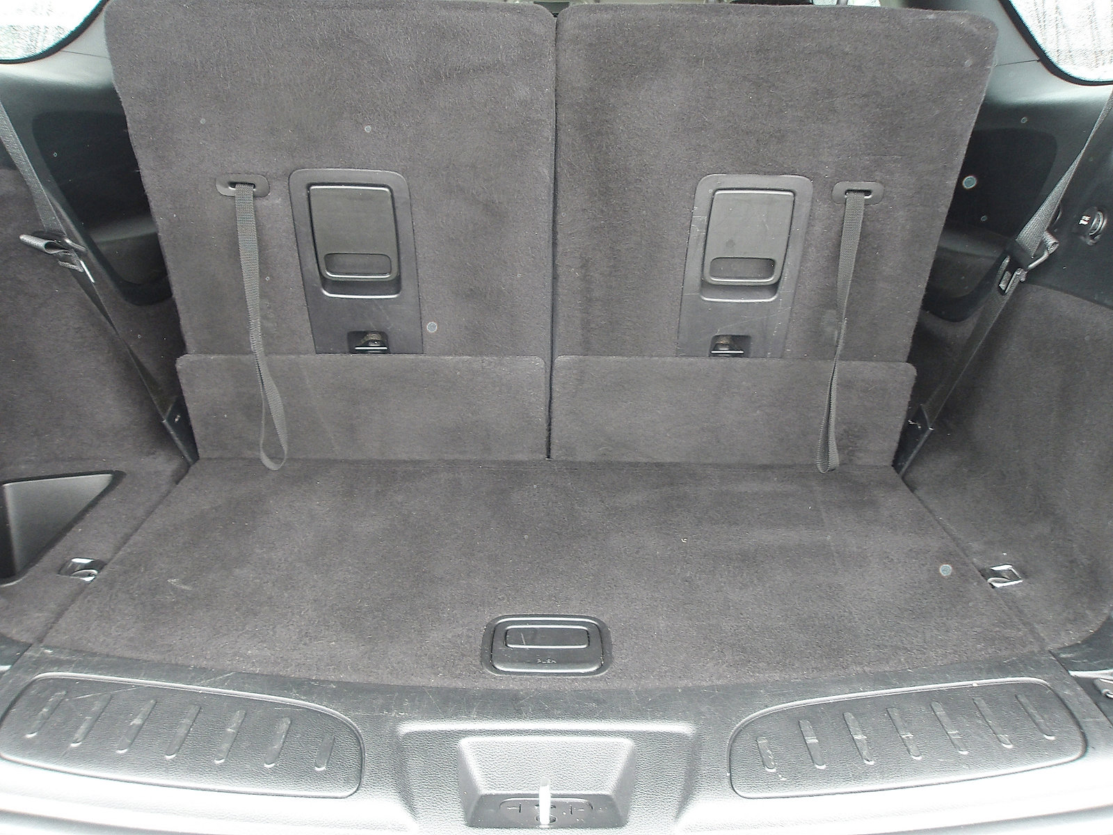 Used 2017 Dodge Durango SXT w/ 3rd Row Seating Group image 16