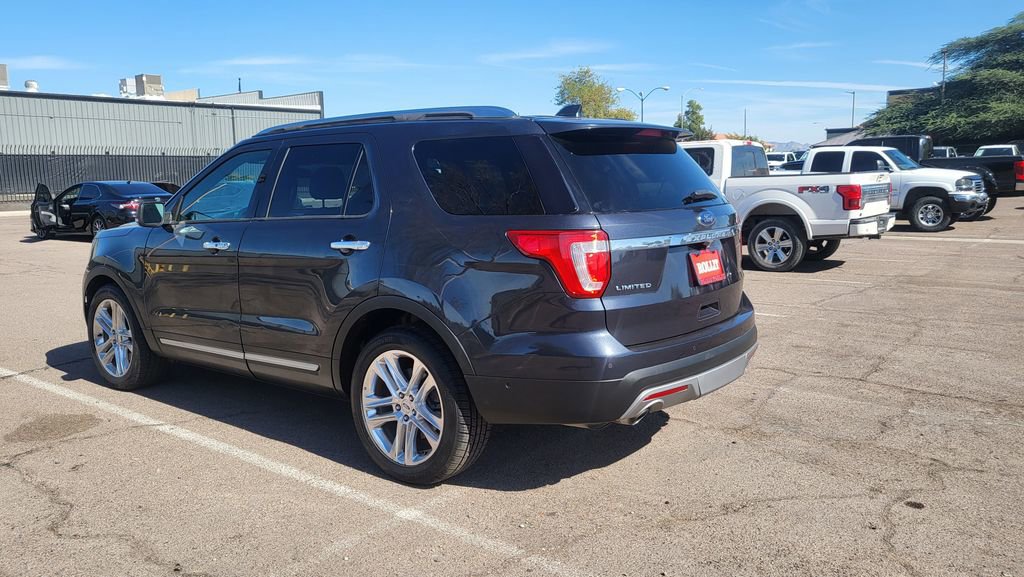 Used 2017 Ford Explorer Limited w/ Equipment Group 301A image 6