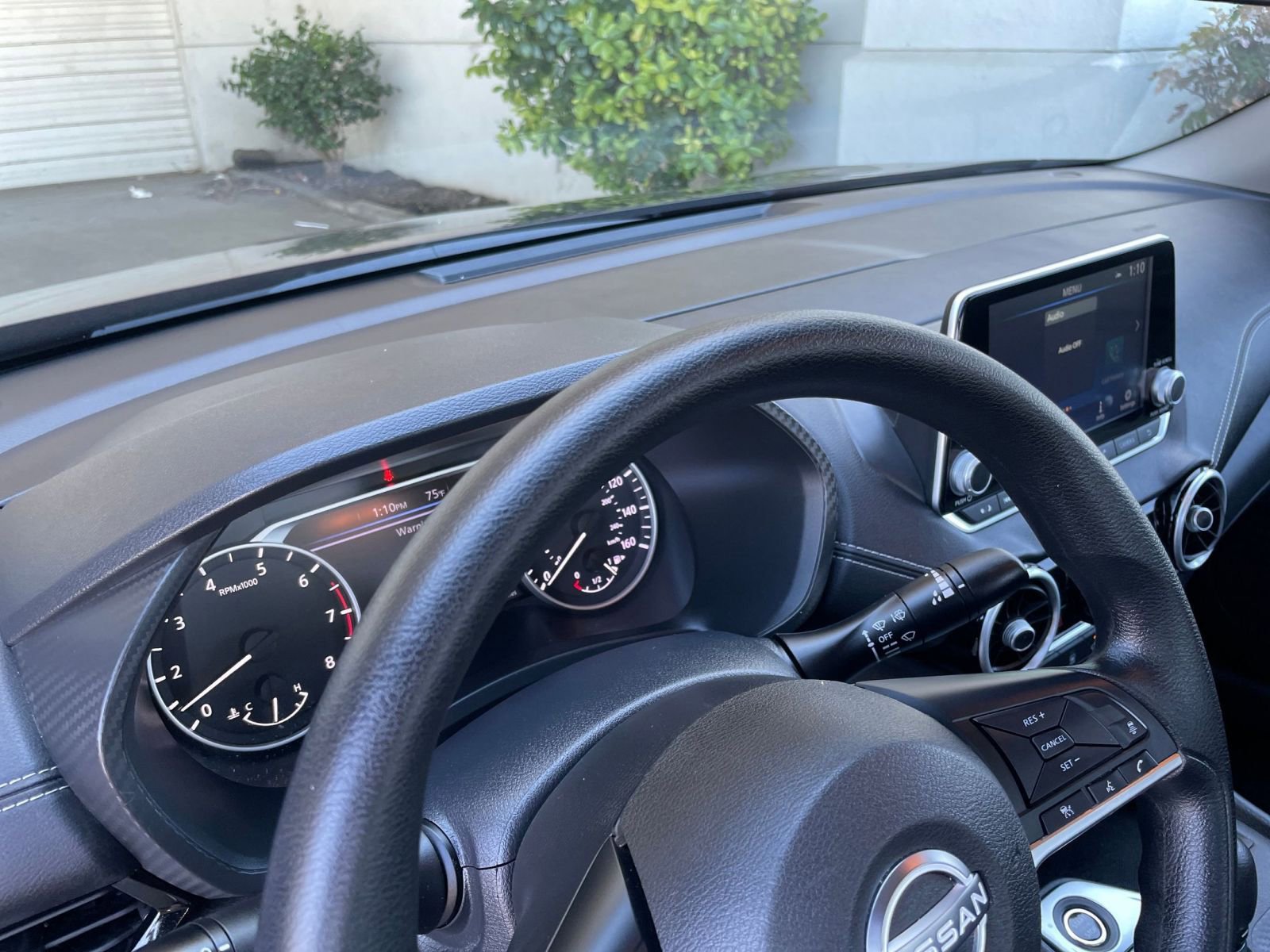 Used 2025 Nissan Sentra SV image 33