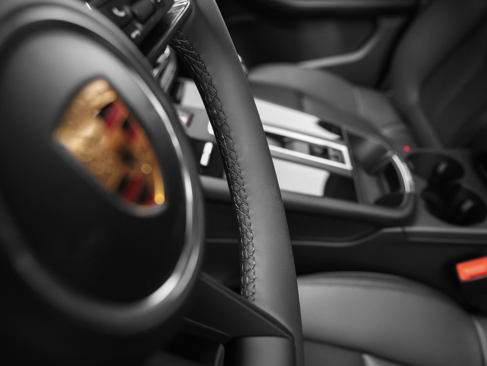 New 2026 Porsche Macan image 33