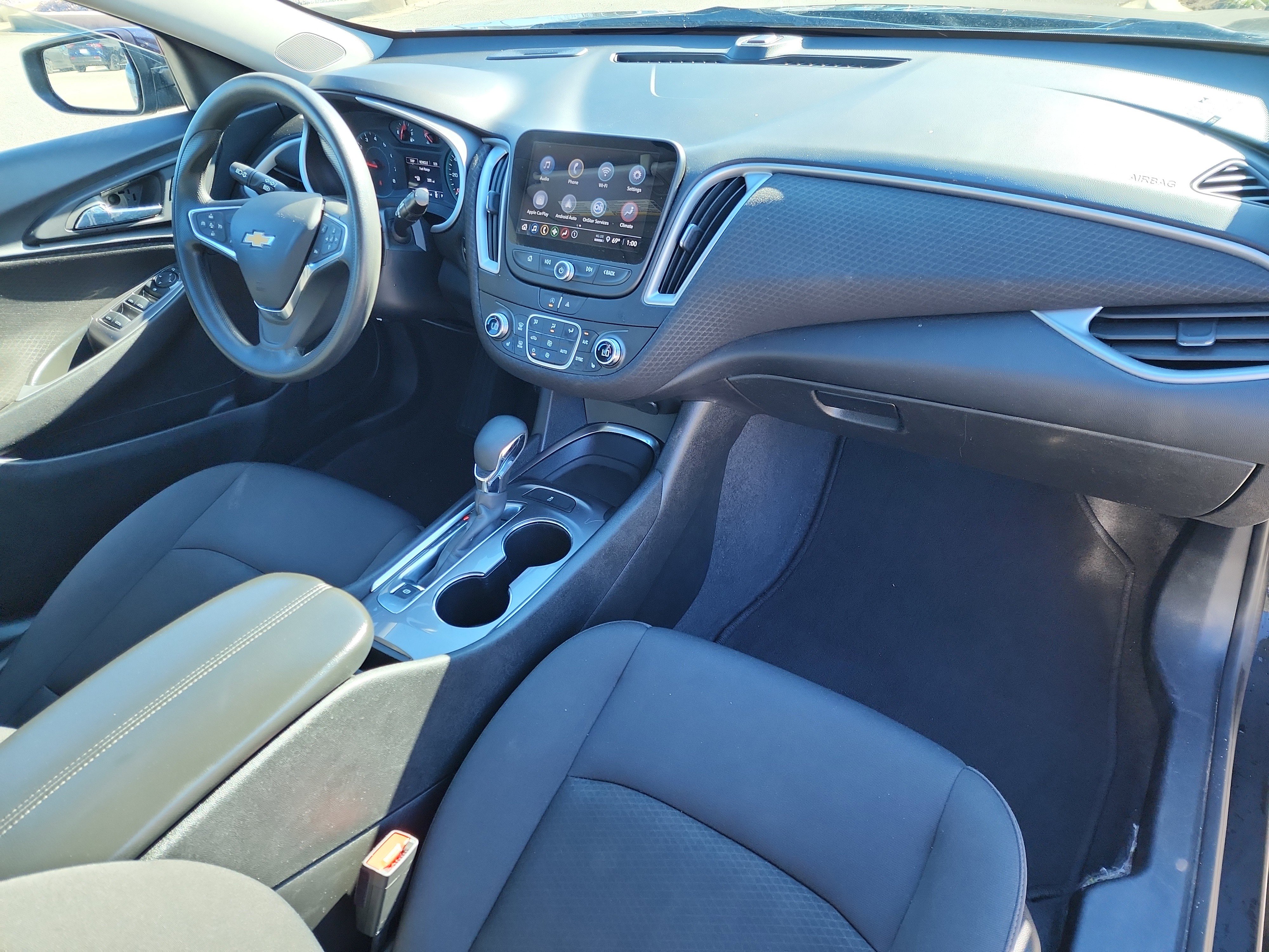 Used 2023 Chevrolet Malibu LT image 16