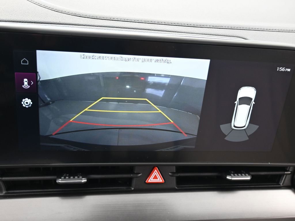 Used 2024 Kia Sportage EX image 18