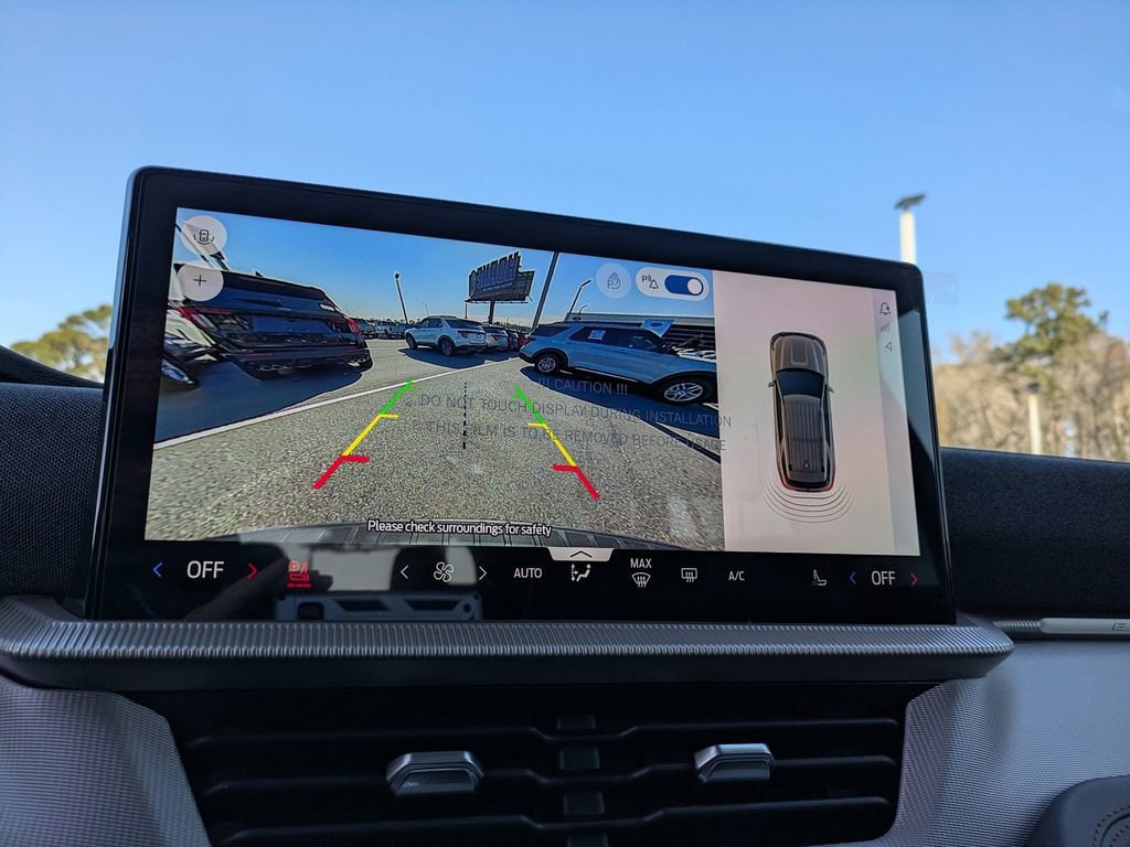 New 2026 Ford Explorer Active w/ Active Comfort Package image 24