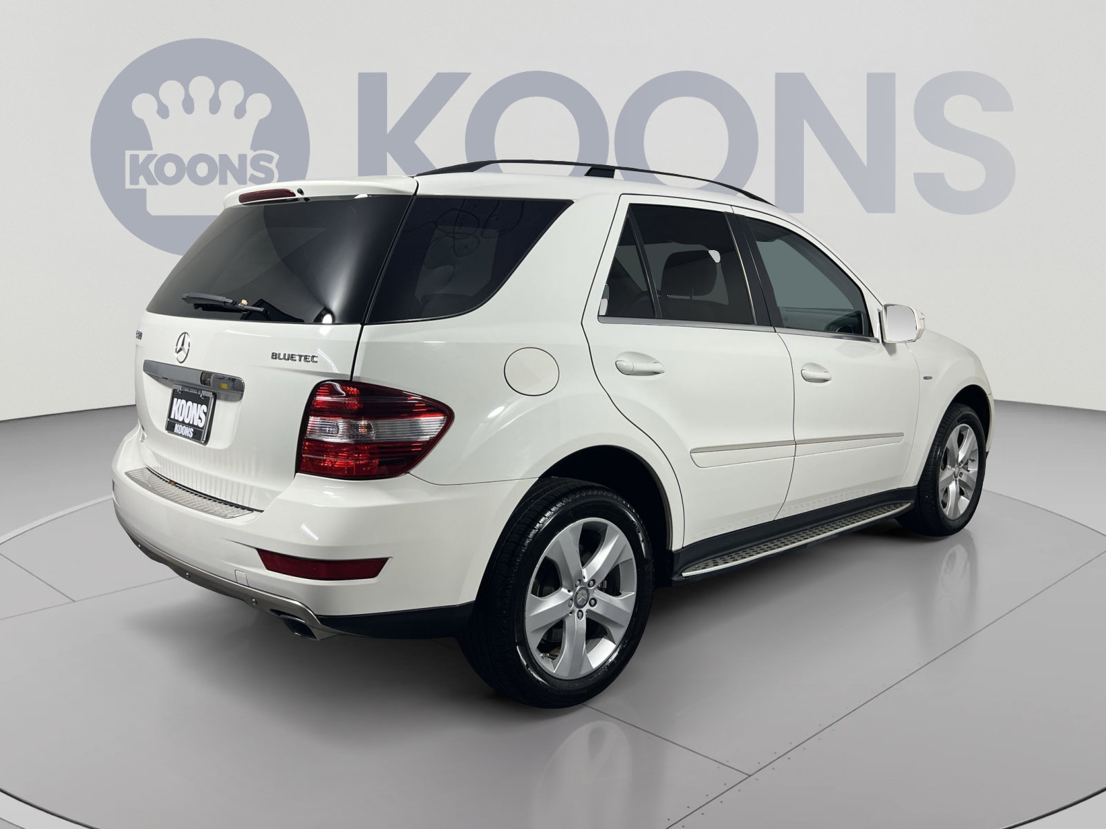 Used 2010 Mercedes-Benz ML 350 BlueTEC 4MATIC image 7