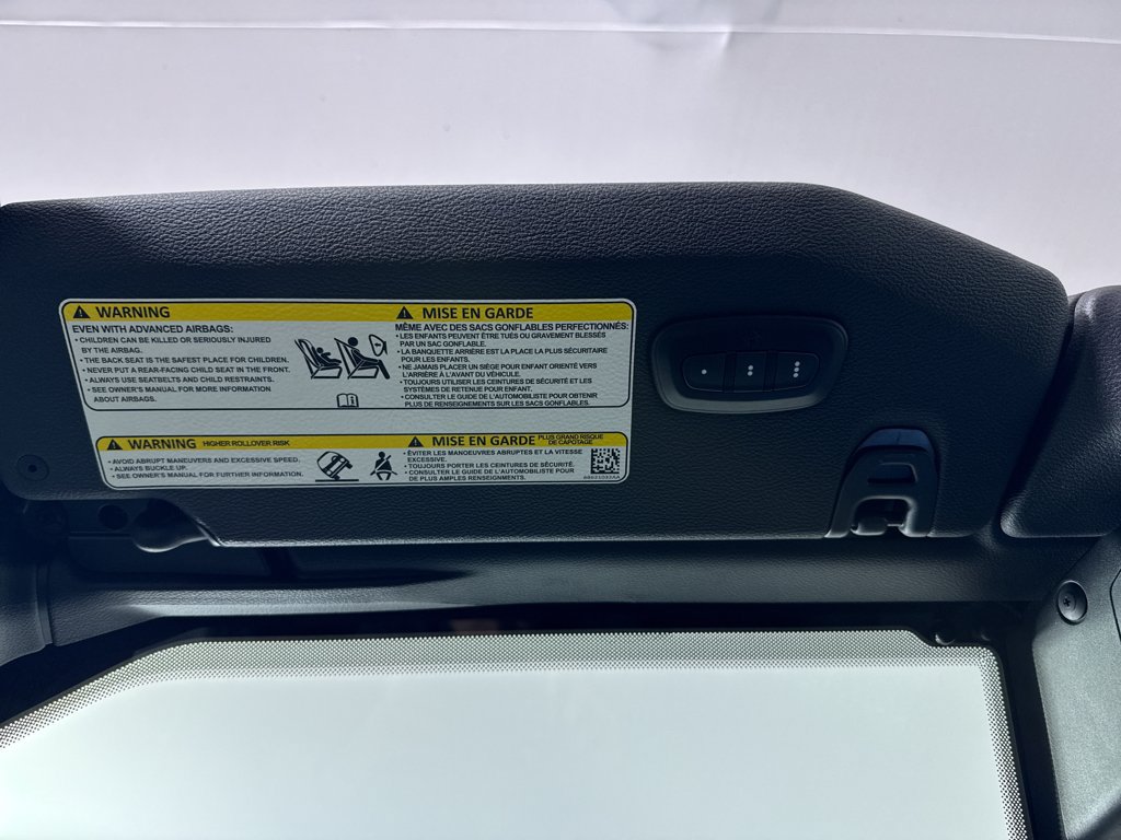 Used 2024 Jeep Wrangler Sport AWD/4WD image 30